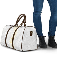 Niue White Sunday Travel Bag Niuean Hiapo With Puakenikeni Lei