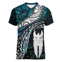 New Zealand Aotearoa Women V-Neck T-Shirt Maori Hei Rehua Paua Shell Glitter Green LT05 Female Green - Polynesian Pride