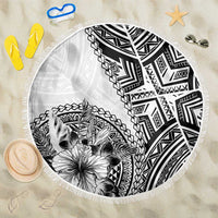 Hibiscus With White Austronesian Tattoo Pattern Beach Blanket - Polynesian Pride