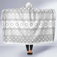 Tonga White Sunday Hooded Blanket Tongan Ngatu Siale Pattern - Polynesian Pride