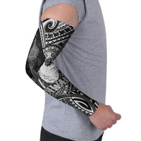 Hawaii King Kamehameha Arm Sleeves With Hawaiian Ipu Motifs Black Version