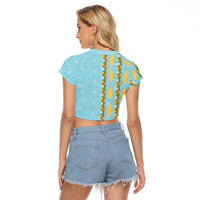 Hawaii Shell Tiare Anthurium Heliconia Lei Raglan Cropped T Shirt With Tapa Pattern Baby Blue