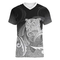New Zealand Aotearoa Ruru Women V-Neck T-Shirt Maori Fern Art Black LT05 Female Black - Polynesian Pride