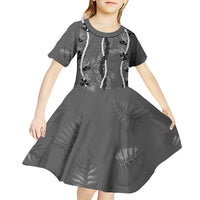 Hawaii Maile Lei Kid Short Sleeve Dress With Gray Monstera Pattern