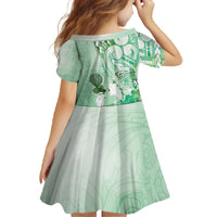 Aotearoa Maori Wahine Family Matching Off The Shoulder Long Sleeve Dress and Hawaiian Shirt Fantail Bird Green Gold Marble LT05 - Polynesian Pride