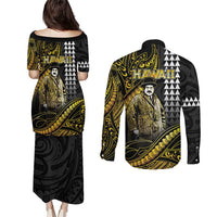 Hawaii Kuhio The Citizen Prince Couples Matching Puletasi and Long Sleeve Button Shirt Gold Polynesian Tribal Tattoo