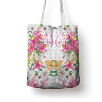 Hawaii Palaka Tote Bag White Tribal Pattern With Tropical Flowers - Polynesian Pride