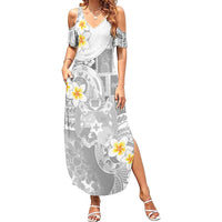 Tonga Christmas Family Matching Summer Maxi Dress and Hawaiian Shirt Kilisimasi Fiefia Retro Style White LT05 Mom's Dress White - Polynesian Pride
