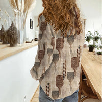 Aloha Hawaii Vintage Kahili Pa'a Lima Women Casual Shirt Palaka Print Cozy Beige