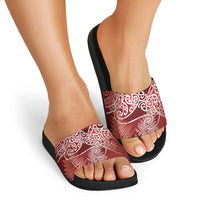Aotearoa Maori Koru Curves Slide Sandals Silver Ferns - Crimson Red
