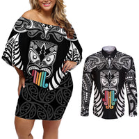 Personalised Kia Kaha Te Reo Maori Couples Matching Off Shoulder Short Dress and Long Sleeve Button Shirts Hei Tiki Mix Koru - Black LT7 Black - Polynesian Pride