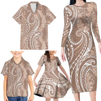 Polynesia Plumeria Lei Family Matching Long Sleeve Bodycon Dress and Hawaiian Shirt Beige Curves Motif