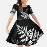 New Zealand Lawn Bowls Personalized Family Matching Off Shoulder Maxi Dress and Hawaiian Shirt Wrap-Around Silver Fern LT7 Daughter's Dress Black - Polynesian Pride