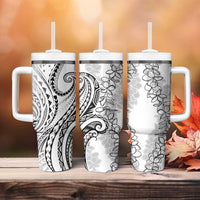 Polynesia Plumeria Lei Tumbler With Handle White Curves Motif