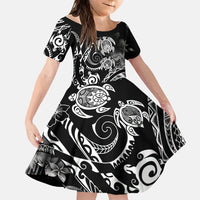 Aloha Hawaii Turtles Floral Family Matching Summer Maxi Dress and Hawaiian Shirt Obsidian Glaze