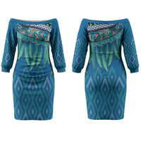 Aotearoa Maori Ngati Kahungunu Iwi Paua Blue Couples Matching Off The Shoulder Long Sleeve Dress and Long Sleeve Button Shirt Korowai Tukutuku Kaokao Motifs