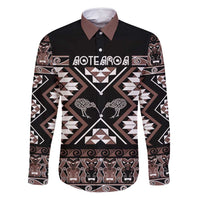 Personalised Taniko Motifs Aotearoa Family Matching Off Shoulder Maxi Dress and Hawaiian Shirt Waitangi Kowhaiwhai Kiwi - Mocha