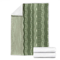Vintage Sage Green Hawaiian Traditional Kapa Mix Flowers Lei Blanket