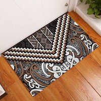 Maori Tukutuku Taniko Motifs Rubber Doormat Brown Poutama Mix Kowhaiwhai