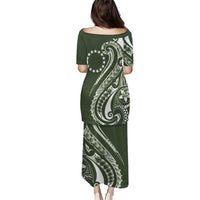 Kia Orana Cook Islands Puletasi Matie Plumeria Tropical Waves - Polynesian Pride