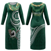 Hawaii Rainbow Warriors Alumni Personalized Couples Matching Long Sleeve Bodycon Dress and Long Sleeve Button Shirt Ti Maile Lei - Glory For The Warriors