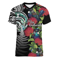 Meri Kirihimete New Zealand Women V-Neck T-Shirt Tui on Pohutukawa LT7 Female Black - Polynesian Pride