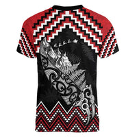 New Zealand Christmas Taniko Poutama Women V-Neck T-Shirt Mountainscape Maori Fern - Polynesian Pride