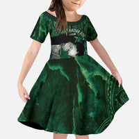 New Zealand Aroha Koe Mama Family Matching Summer Maxi Dress and Hawaiian Shirt Maori Hongi - Pounamu LT7 Daughter's Dress Green - Polynesian Pride