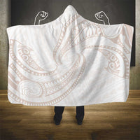 White Sunday Lotu Tamaiti Hooded Blanket Polynesian Wave Pastel Nude LT9 - Polynesian Pride