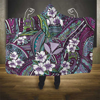Personalised Hawaii Tribal Humpback Whale Hooded Blanket Poni Hibiscus Seamless Pattern