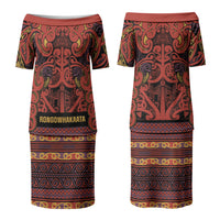 Aotearoa Iwi Rongowhakaata Family Matching Puletasi and Hawaiian Shirt Maori Wharenui House Tribal Pattern LT9 Mom's Dress Brick Red - Polynesian Pride
