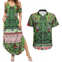 Aotearoa Iwi Ngati Maru Hauraki Couples Matching Summer Maxi Dress and Hawaiian Shirt Maori Wharenui House Tribal Pattern LT9 Green Red - Polynesian Pride