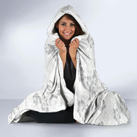 Hawaii Lei Kamehameha Hooded Blanket Ke'oke'o Seamless Pattern Hibiscus Flower