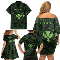 Hawaii Lei Kamehameha Family Matching Off Shoulder Short Dress and Hawaiian Shirt Oma'oma'o Seamless Pattern Hibiscus Flower LT9 Mom's Dress Green - Polynesian Pride