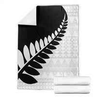 New Zealand Silver Fern Niho Taniwha Blanket
