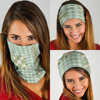 Liko Kukui Hawai'i Palaka Squares Maile Leaf Neck Gaiter Flowers Hawaiian Quilt Patterns