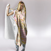 Akala Hamele Palaka Plumeria Hooded Blanket Puakenikeni and Maile Lei