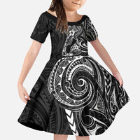 Black Guam Latte Stone Tribal Tattoo Family Matching Short Sleeve Bodycon Dress and Hawaiian Shirt Hafa Adai Six 7 One LT9 Daughter's Dress Black - Polynesian Pride