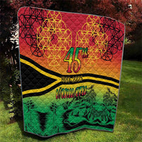 Hapi 45th Indipendens Dei Vanuatu Quilt Yumi 1980 with Vanuatuan Beach Landscape