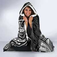 Polynesian Turtle Tribal Tattoo Hooded Blanket Black Style