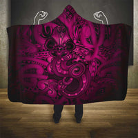 Aotearoa Maori Hei Tiki Hooded Blanket Mawhero Kowhaiwhai Puhoro Motif