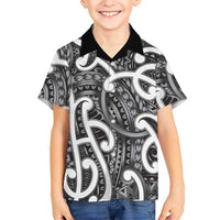 Aotearoa Maori Kowhaiwhai Family Matching Off Shoulder Maxi Dress and Hawaiian Shirt Kiwikiwi Puhoro and Patiki LT9 Son's Shirt Grey - Polynesian Pride