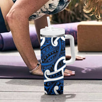Aotearoa Maori Kowhaiwhai Tumbler With Handle Kikorangi Puhoro and Patiki