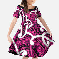 Aotearoa Maori Kowhaiwhai Family Matching Off Shoulder Maxi Dress and Hawaiian Shirt Mawhero Puhoro and Patiki LT9 Daughter's Dress Pink - Polynesian Pride