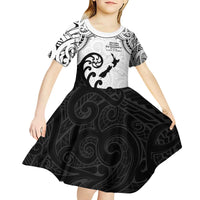 Kia Haka Maori language Kid Short Sleeve Dress Te Reo Maori Inspired Art