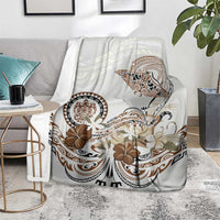 Polynesian Manta Ray Blanket Beige Floral Turtle Tattoo - Polynesian Pride