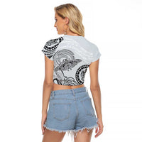 Polynesian Manta Ray Raglan Cropped T Shirt Gray Floral Turtle Tattoo - Polynesian Pride