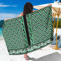New Zealand Maori Niho Taniwha Sarong Kakariki Mangopare and Puhoro Pattern