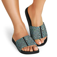New Zealand Maori Niho Taniwha Slide Sandals Papua Shell - Mangopare Puhoro Pattern