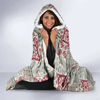 Mele Kalikimaka Hawaii Christmas Hooded Blanket Aloha Spirit with Hawaiian Quilt Pattern - Polynesian Pride